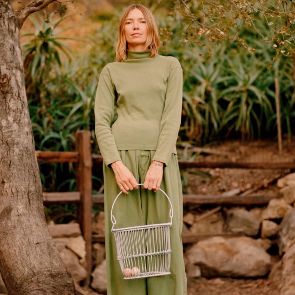Rudy Jude Classic Turtleneck in Green Bean